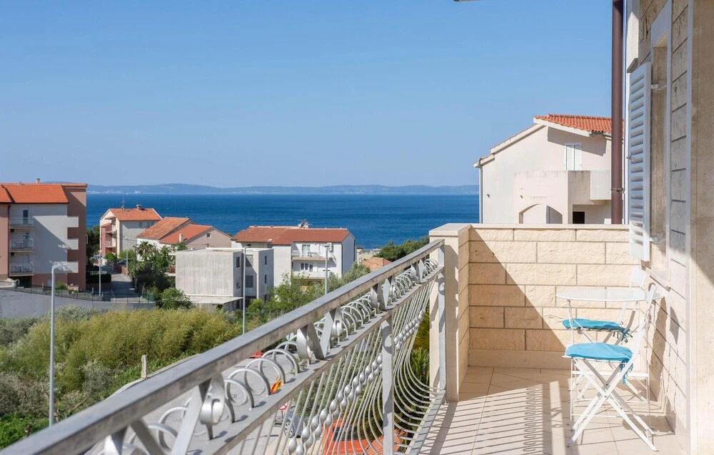 Stunning Apartment in Podstrana With Wifi and 1 Bedrooms