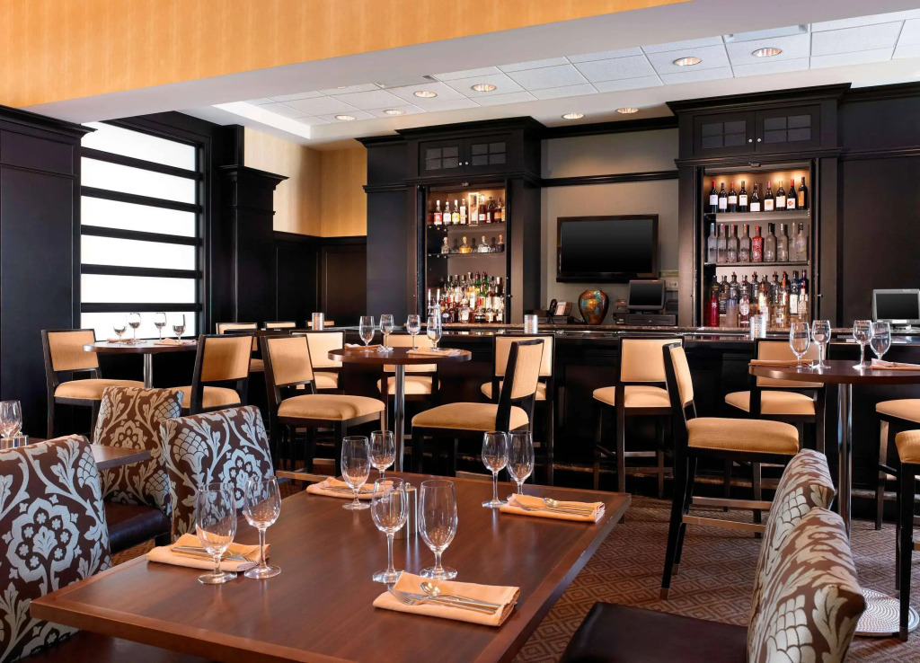 Sheraton Chicago Northbrook