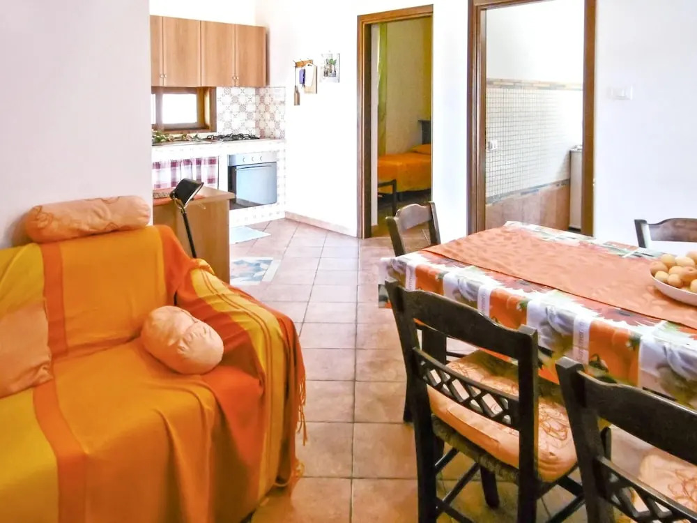 Villa With 3 Bedrooms in Balestrate, With Furnished Garden and Wifi