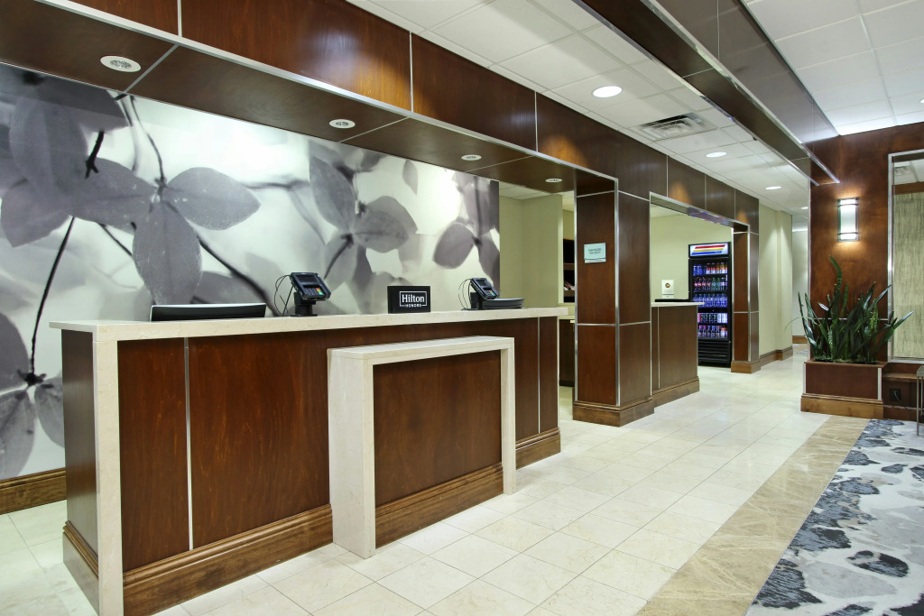 Doubletree by Hilton Newark