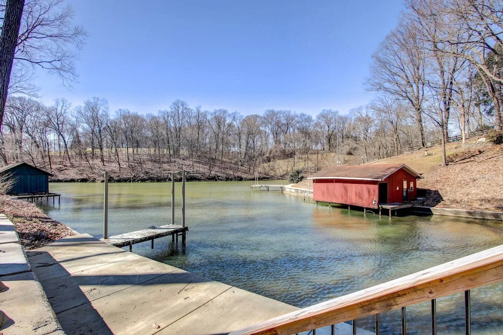Waterfront Florence Home w/ Private Dock