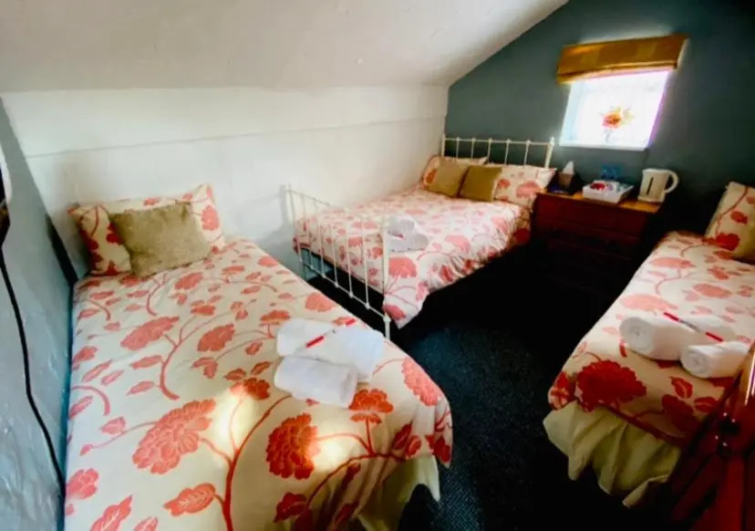 The Shiray Hotel