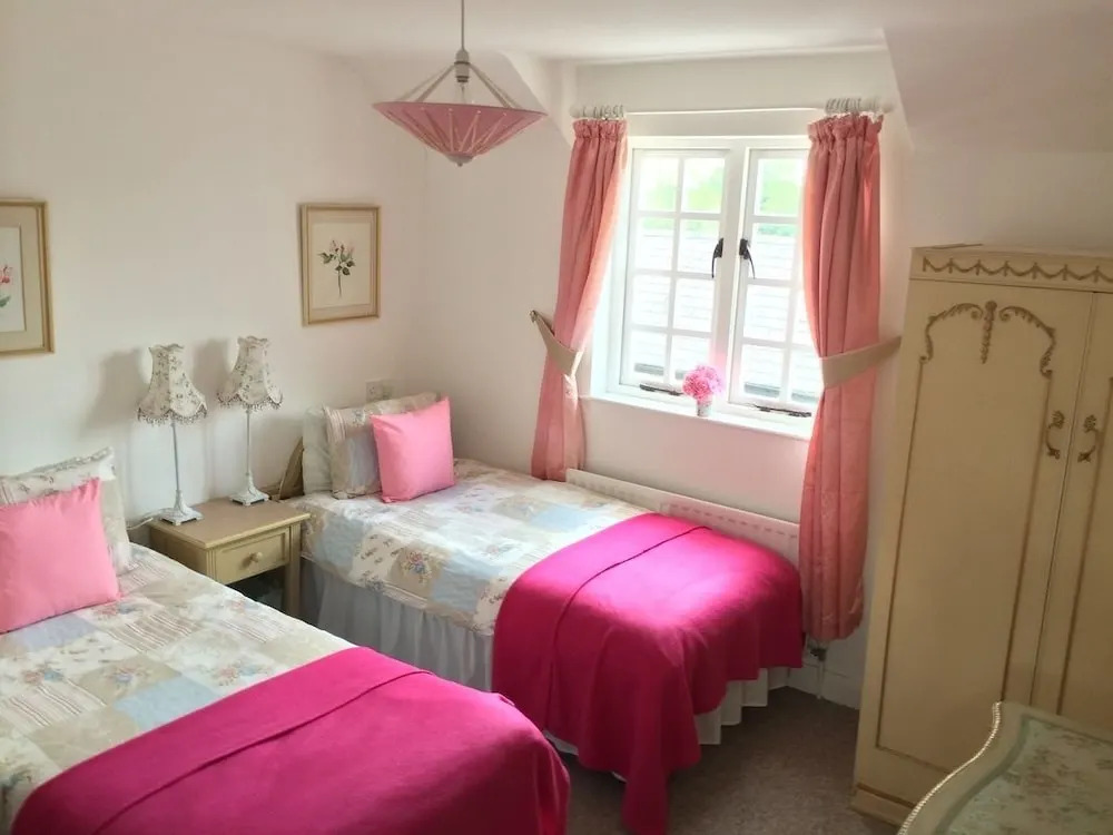 Kingsmills Cottages