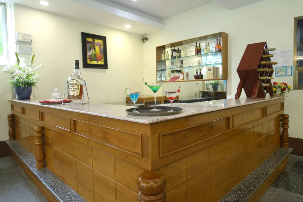 Shwe Htee Hotel