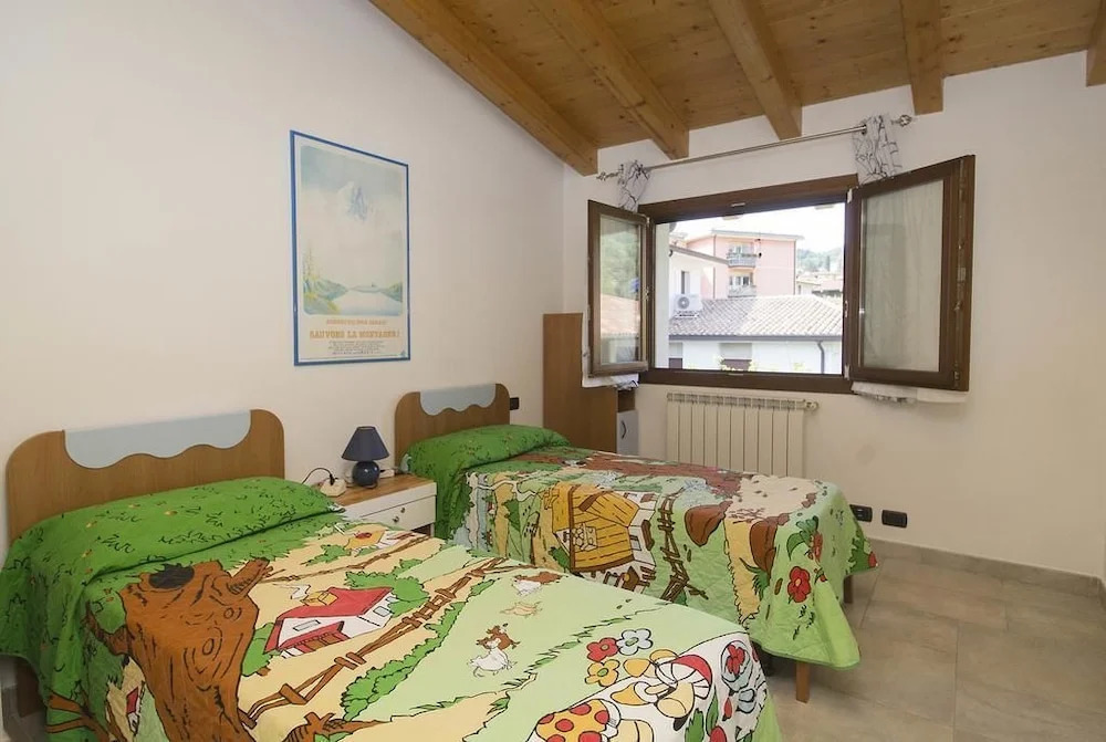 Veranda House