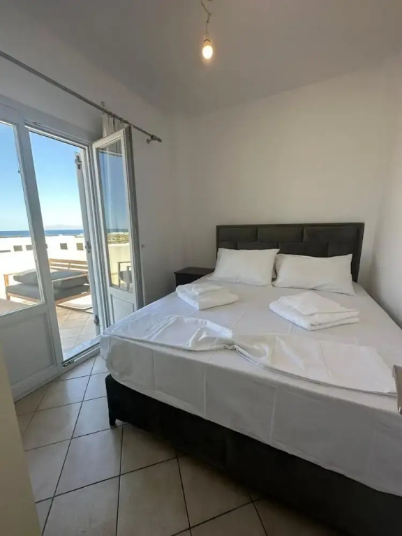 Ifestia House