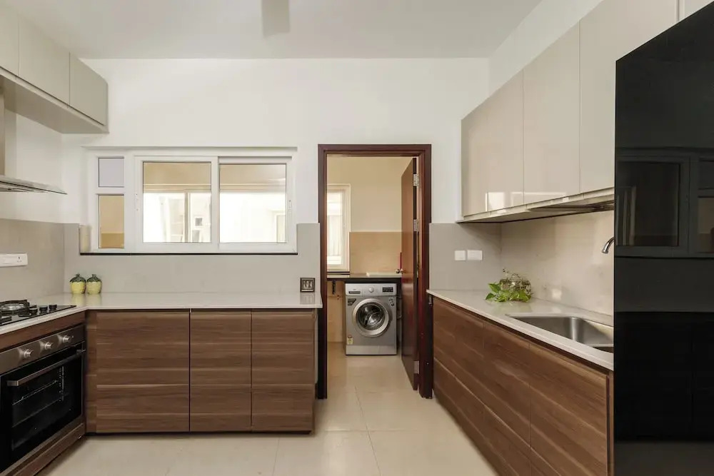 The Ivy Apartment by Red Olive