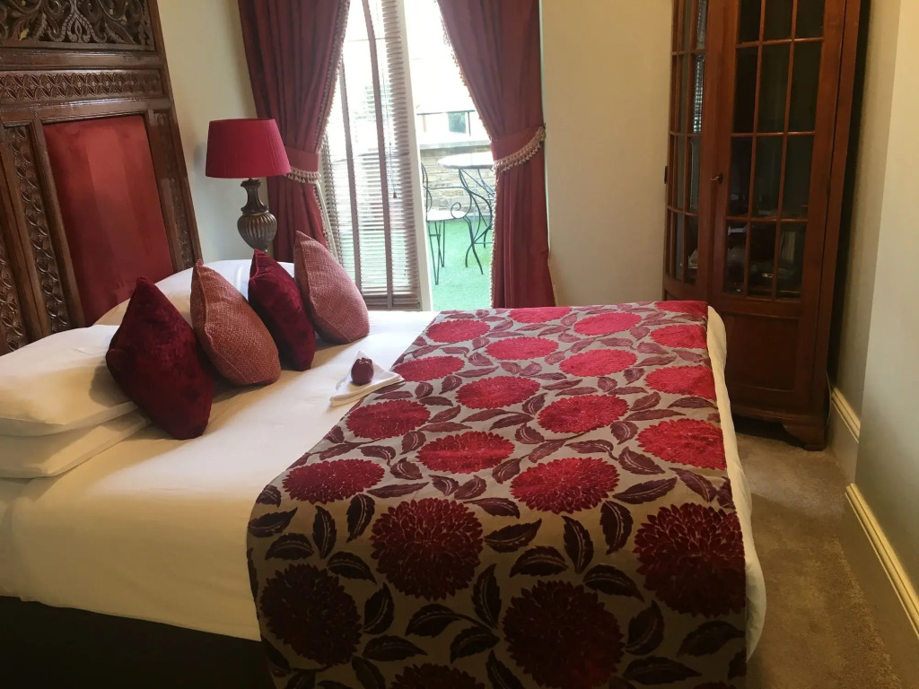 Twenty Nevern Square Hotel