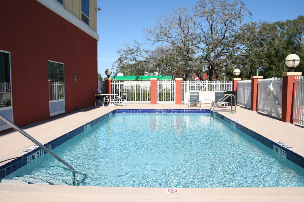 Holiday Inn Express Hotel & Suites Tampa-Fairgrounds-Casino by IHG