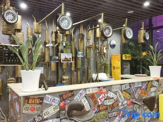 Jinhewan Business Hotel