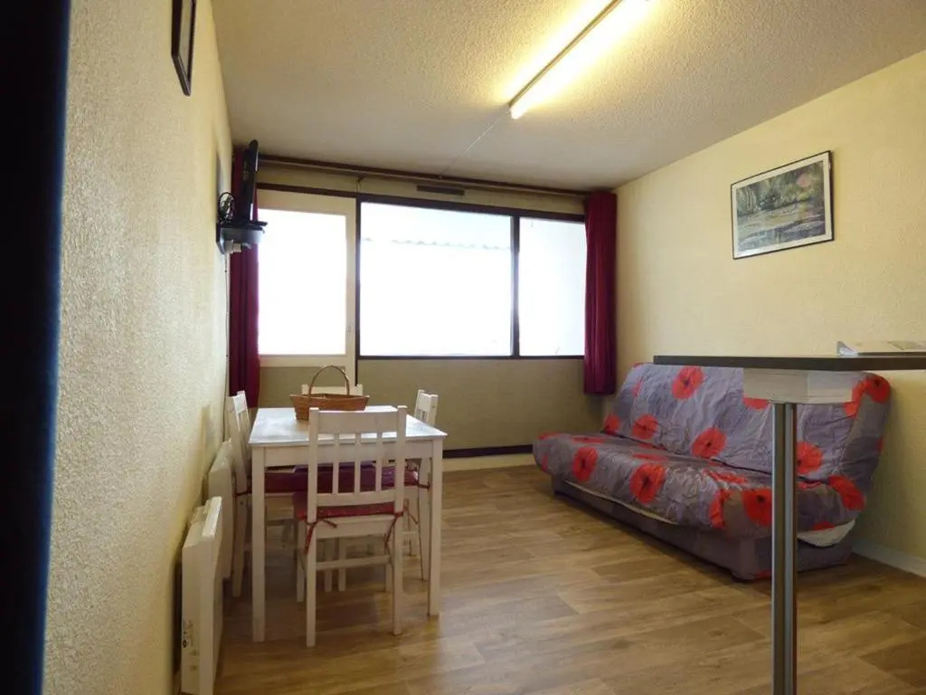 Appartement Arette, 1 pièce, 4 personnes - FR-1-602-45