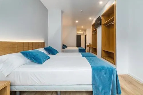 Nanit Valencia Hostel