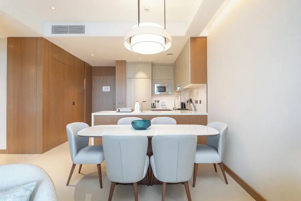 Address Residences Dubai Opera - Burj Khalifa City Views 1, 2, & 3-Bedroom Apartment 1 minute walk to Burj Khalifa, Dubai Mall, Dubai Fountain by Heaven Crest