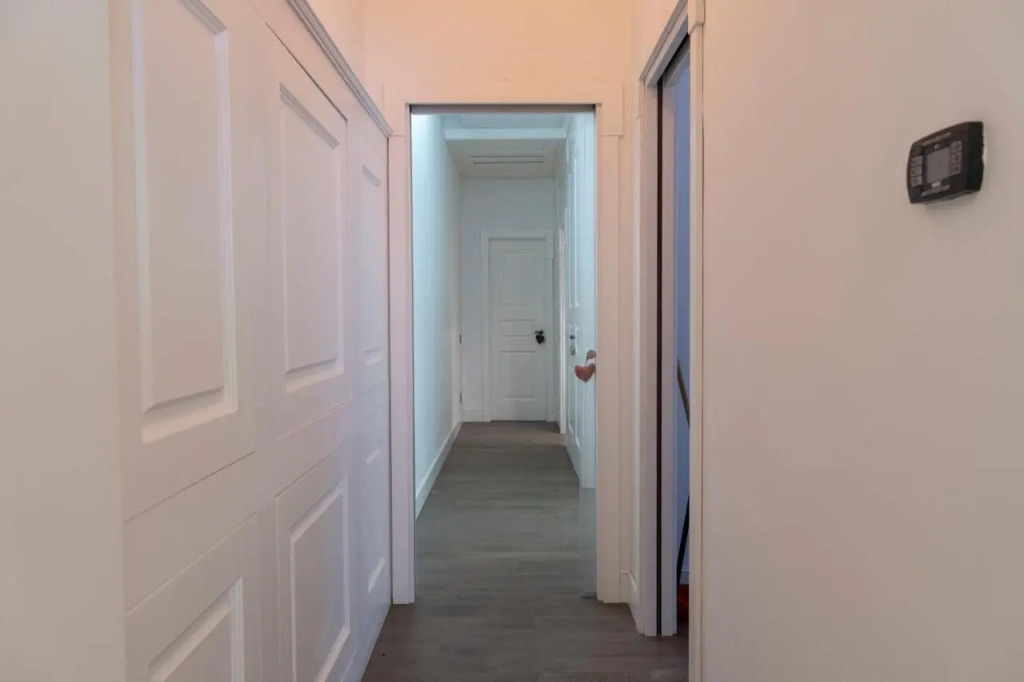Regina Margherita Halldis Apartment