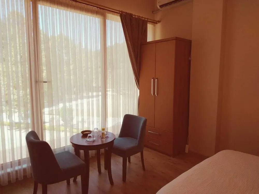 Kizkalesi Hotel