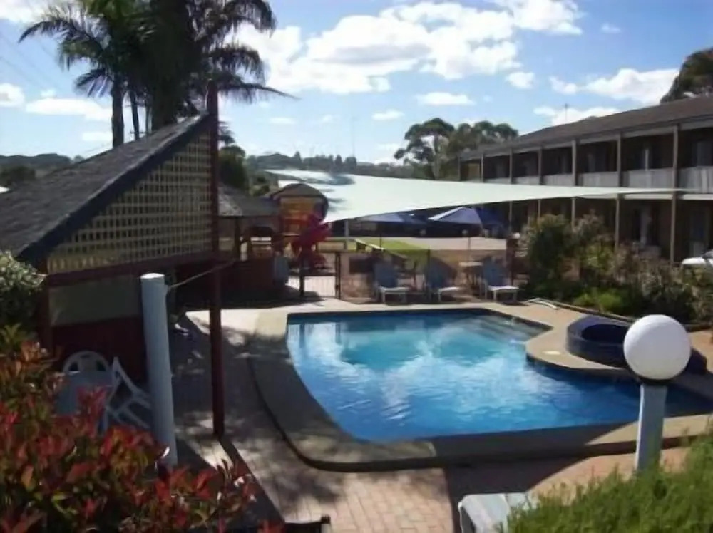 Black swan motor inn