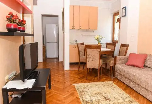 Sol Apartments