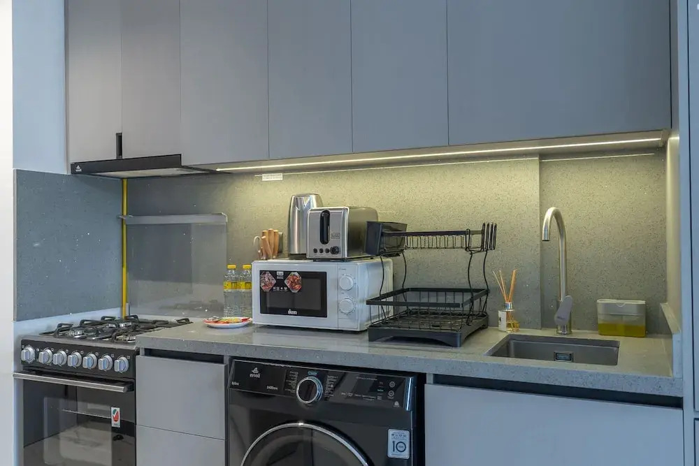 Modern and Stunning Studio in MAG 910 MBR City