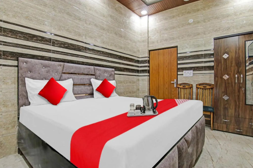 Flagship 70147 Kashyap Residency