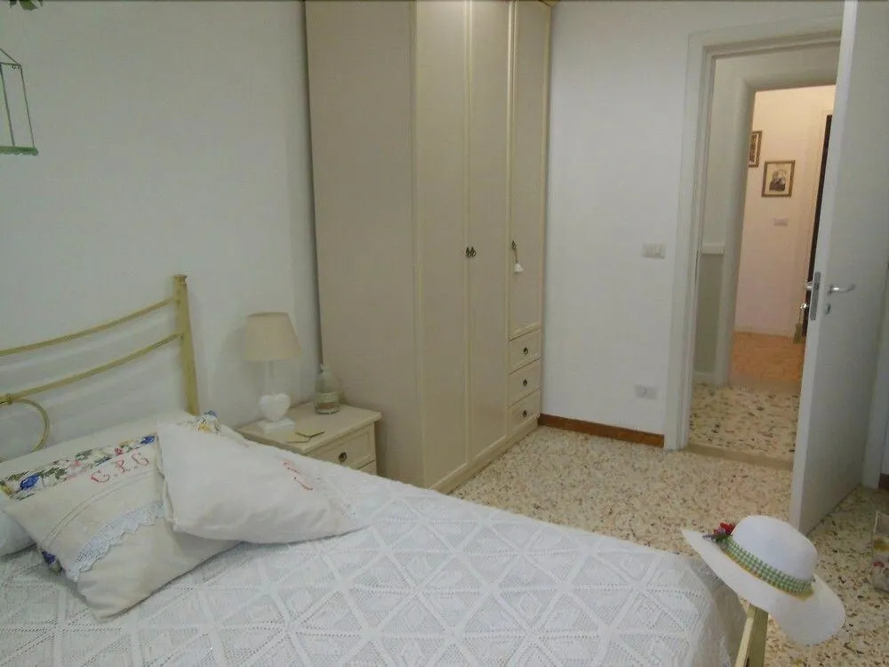 Sotto La Torre