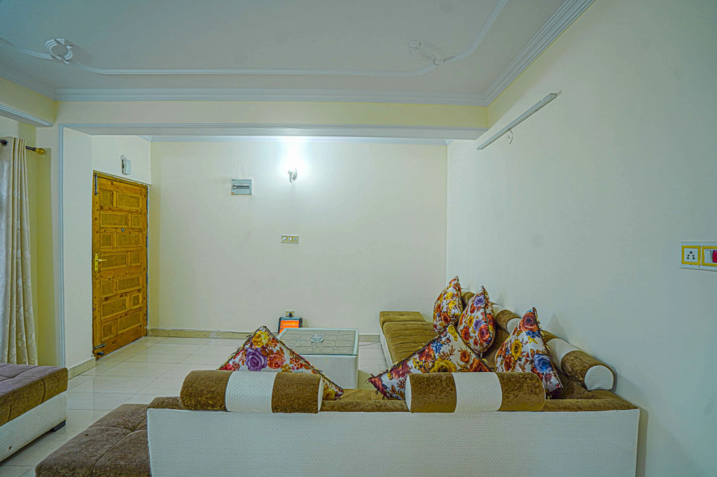 Barna Hauz  (by Dumnu Homes)