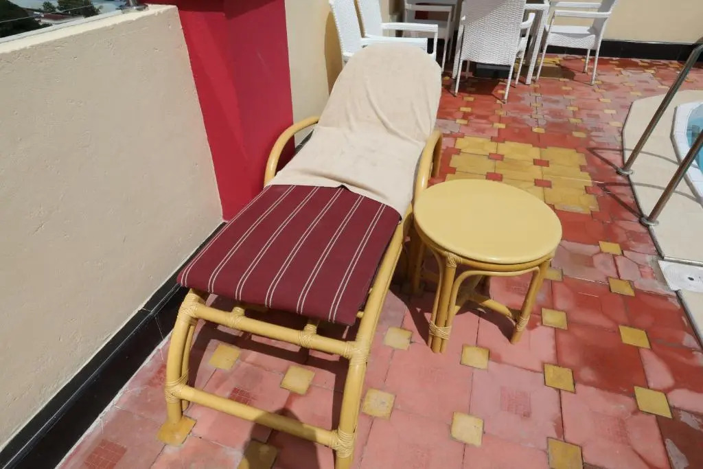 Sheratton Regency Hotel
