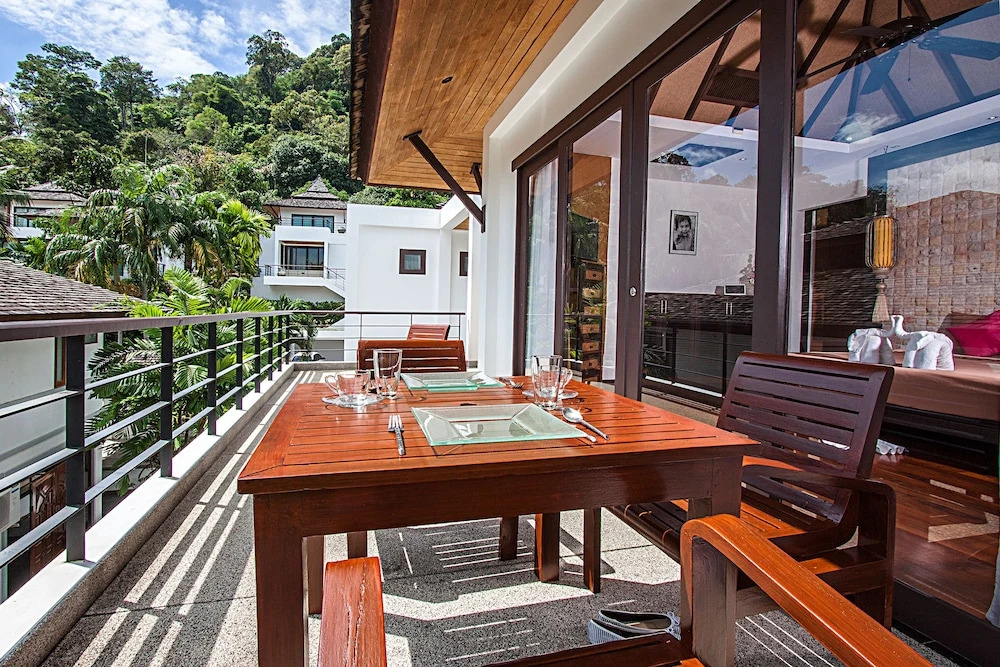Nirano Villa 14 1 Bed