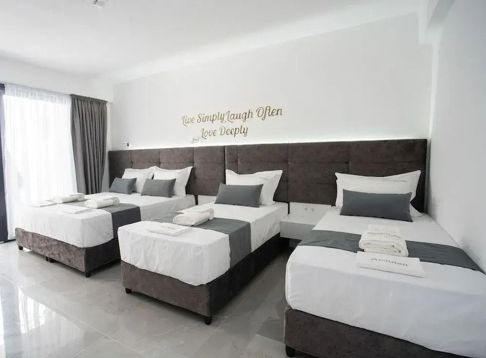 Aeonian Luxury Suites