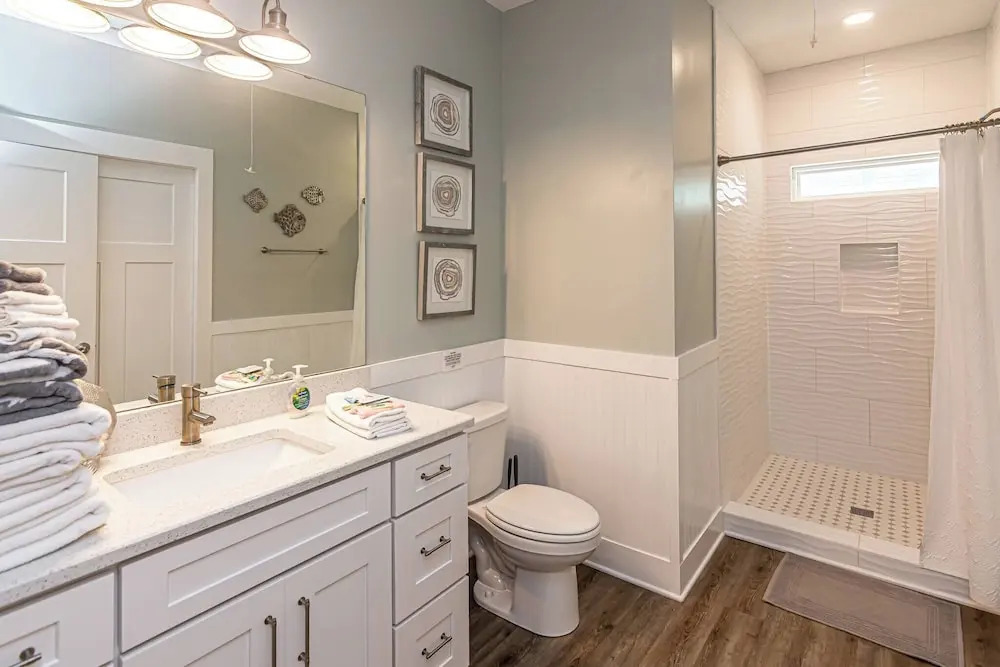 5004 Gulf Shores Family Friendly 2 Pools Beach