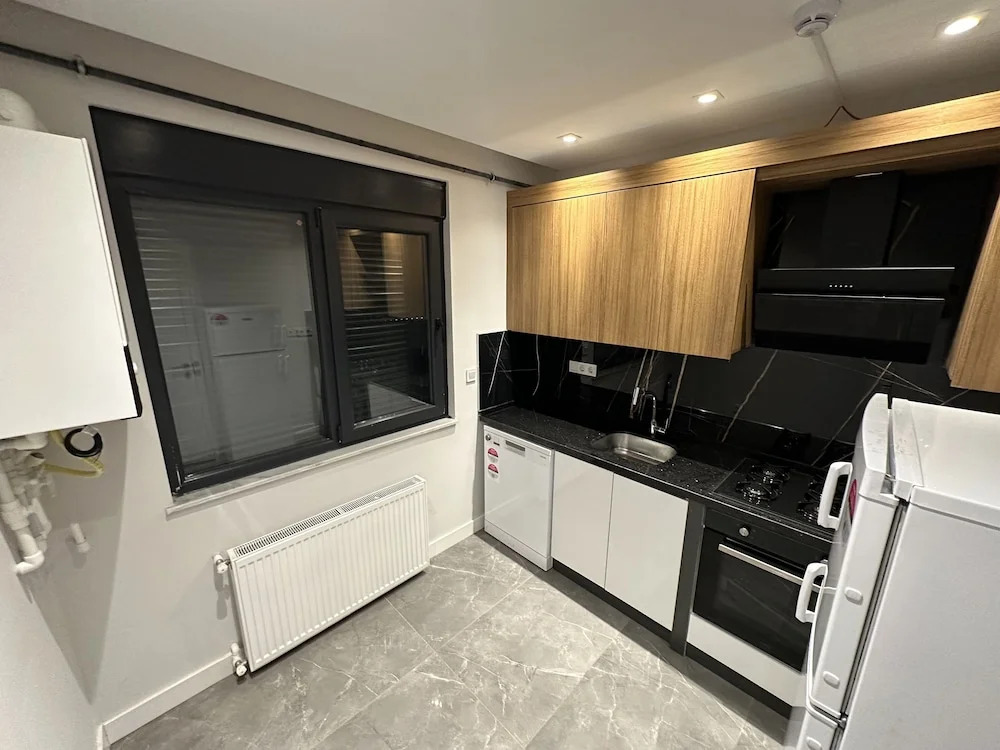 Real Homes Lara Self Check-in Apartments