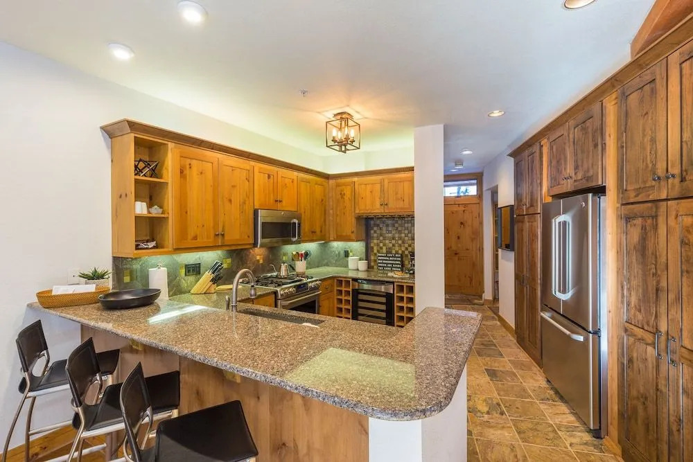 Ski Tip #8723 - 3 Br Townhouse