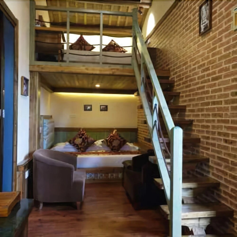 7076 Boutique Inn
