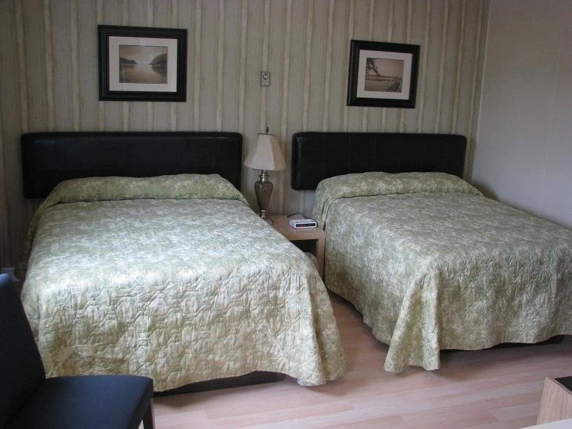MacNeils Motel