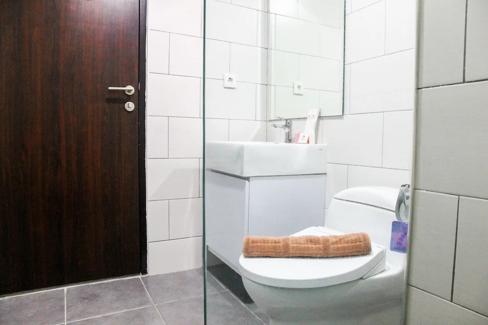 Exclusive 2BR Lexington Apartment near Pondok Indah