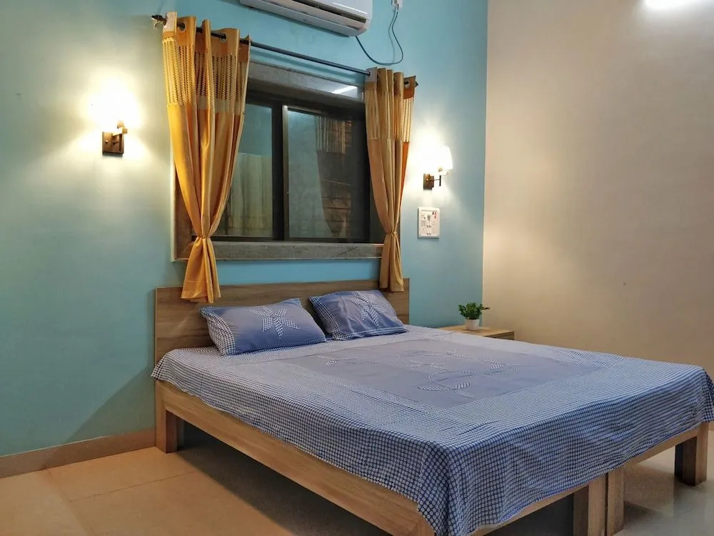RP Studio Rooms