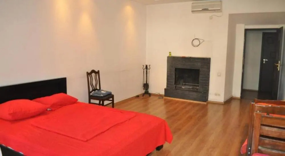 Garden Land Guesthouse