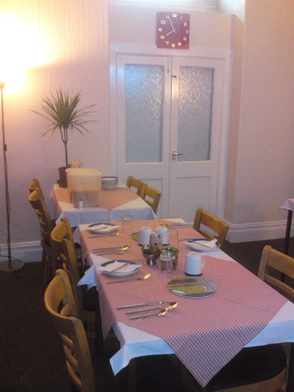 Oakleigh Guest House