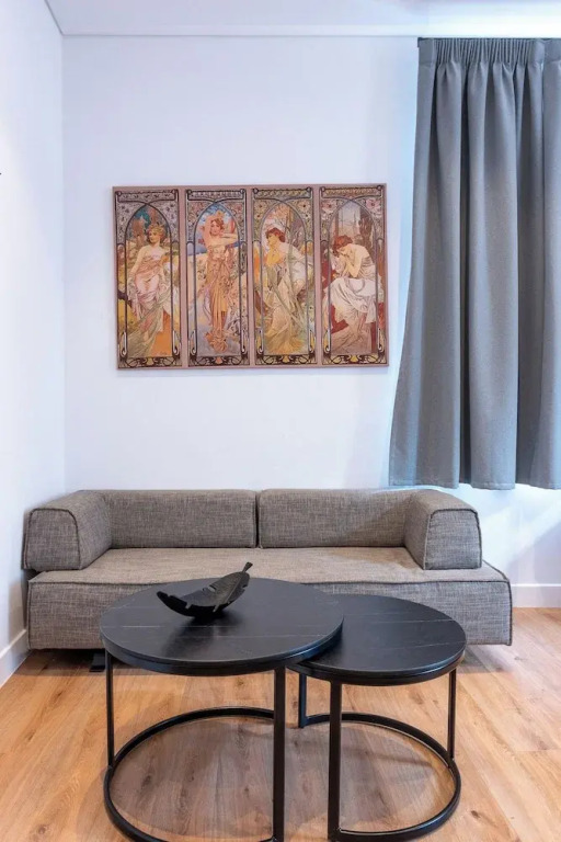 LOFUS Art-Suites