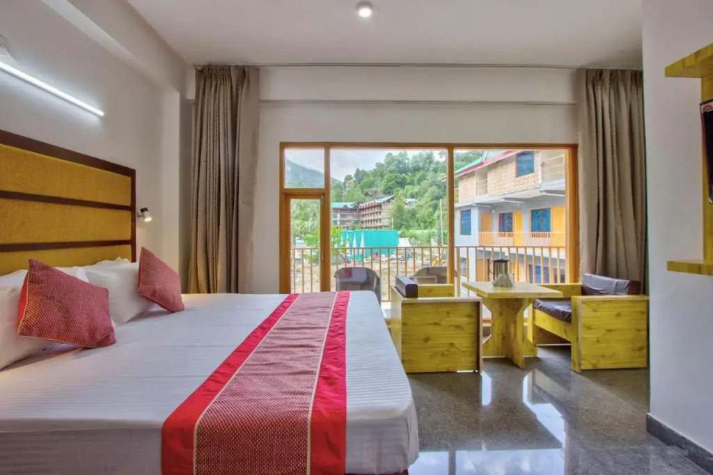 Hotel beas river retreat