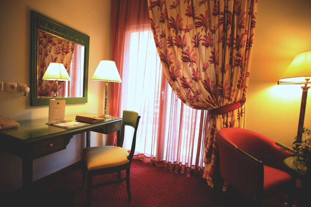 Regency Tunis Hotel