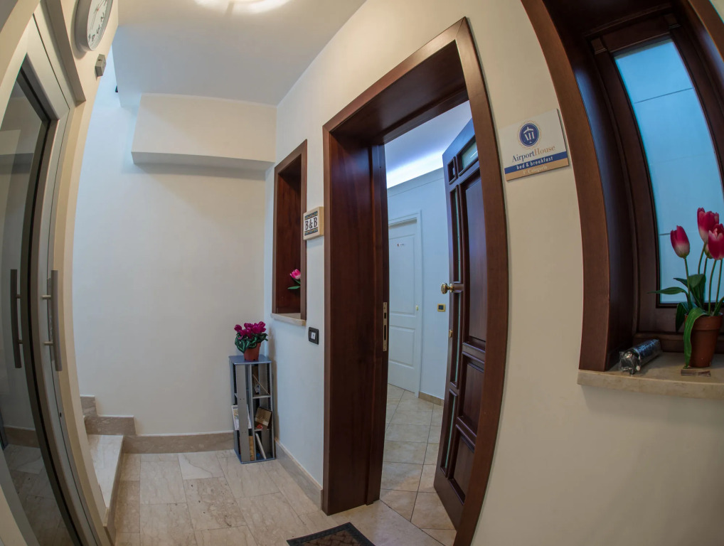 Airport House B&B