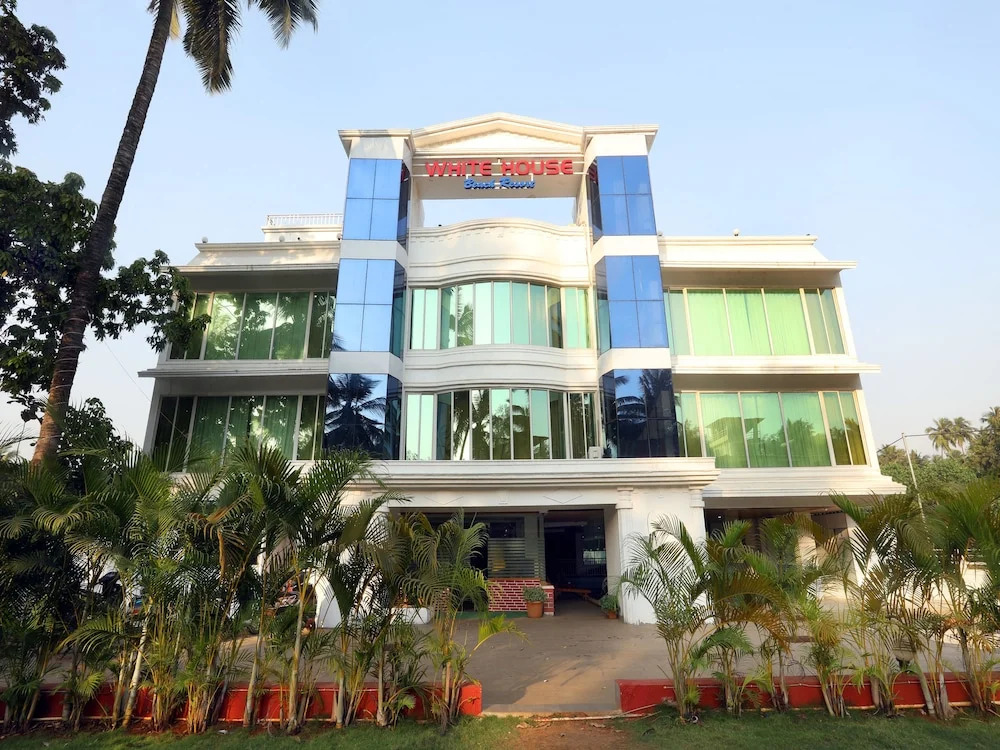 White House Beach Resort by OYO Rooms