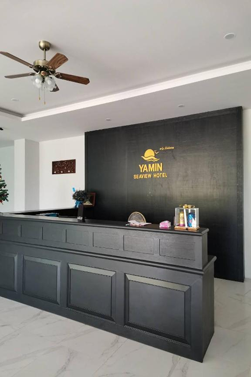 Yamin Seaview Hotel