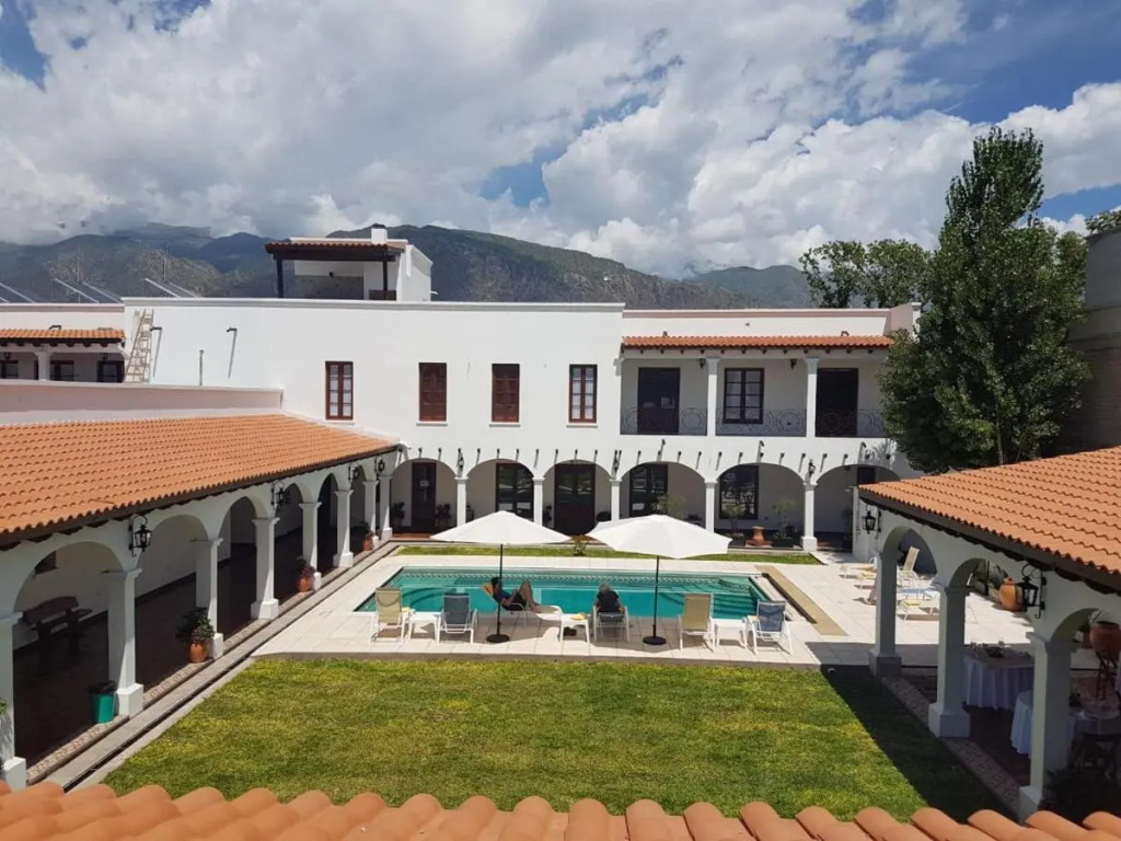 Iraola Hotel Boutique