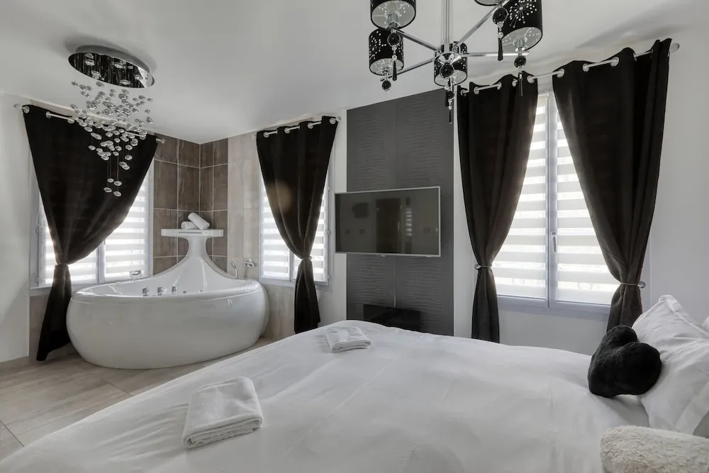 123home - Suite & spa