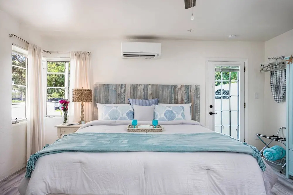 Pelican Gardens Studio 3 on Lido Key