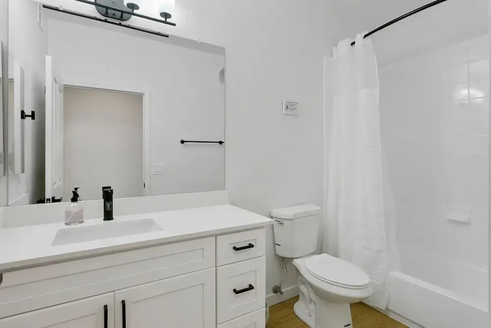 TWO CozySuites Apartment DowntownChandler