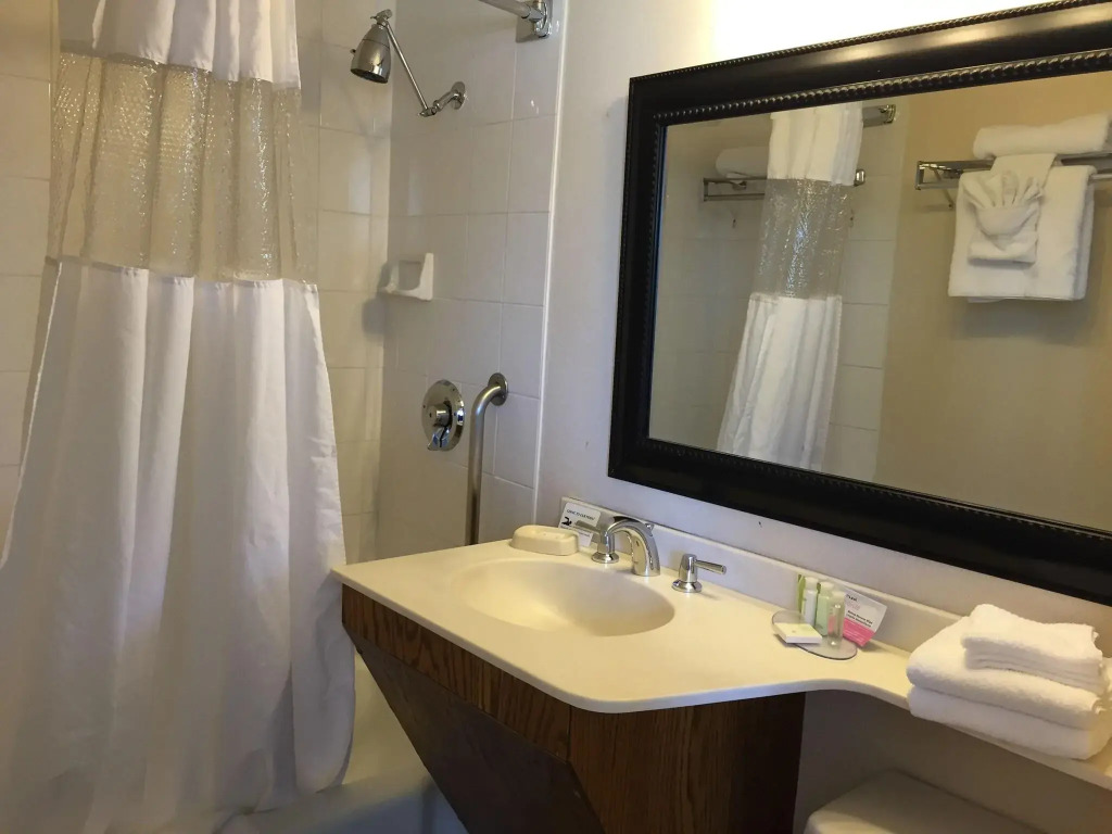 Mikado Hotel - Universal Studios-Burbank