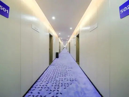 7Days Inn Hotel (Zhoukou Wuyi Square City Central Hospital)