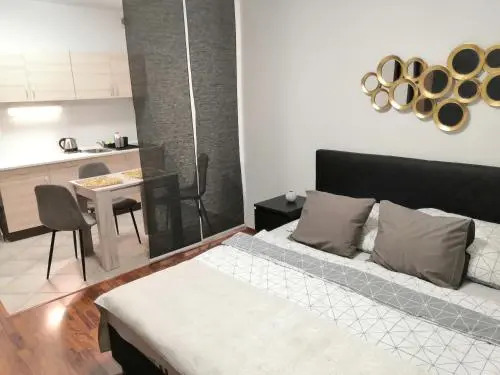 Metropole De Luxe Suite